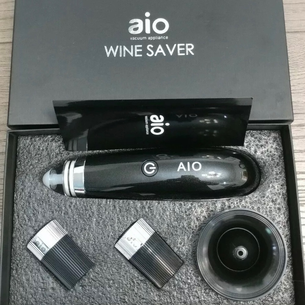 Aio Wine vacuum saver